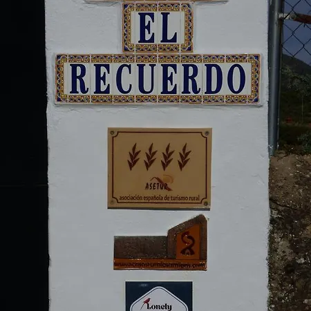 Casa Rural El Recuerdo *